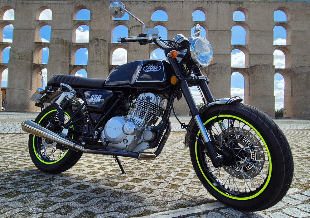 Mash Black Seven 250cc
