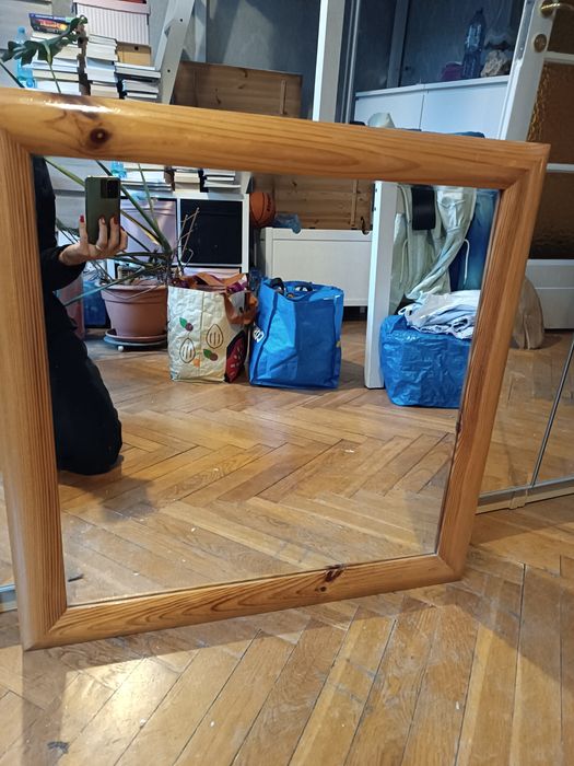 Lustro w drewnianej ramie dąb 70x70