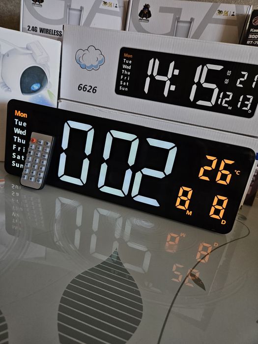 Часы LED настенные настольные с пультом 601  часи на стіну великі