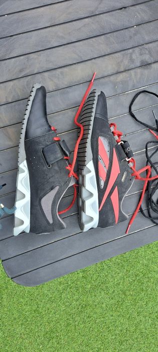 Ténis Reebok weightlifting t39