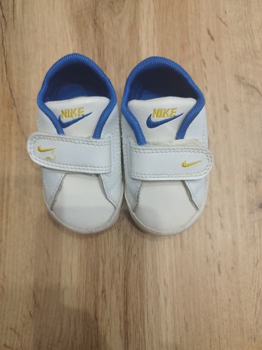 Buciki Nike dla dziecka