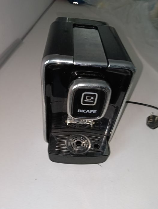 Máquina de café Bicafe compatível com Delta Q