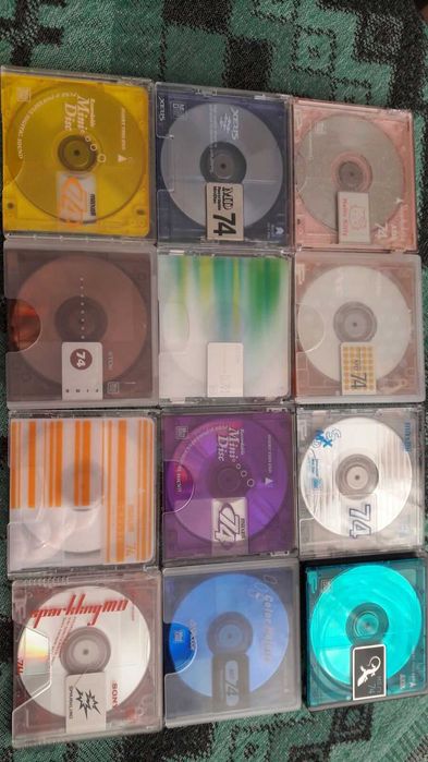 Мини диски-Sony\TDK\Maxell\victor\74 -80 мин - с футлярами-как новые!