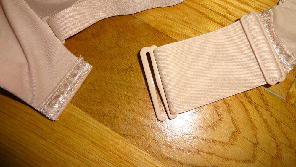 Biustonosz Wonderbra W00J5 r.85C nowy, cielisty