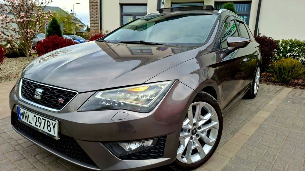 Seat Leon Bezwypadkowy Dach panaromiczny, Ledy, Skóra, Nagłośnienie