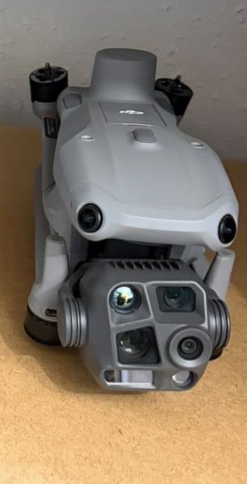 Mavic  4T/ мавік / квадракоптер /