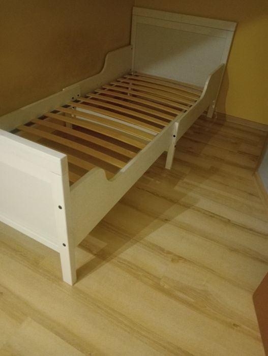 Łóżko komoda szafa sundivik