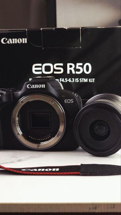 Canon R50 + RF-S 18-45mm