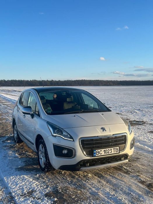 Продам Пежо 3008