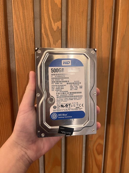 Жорстикий диск від Western Digital blue на 500gb