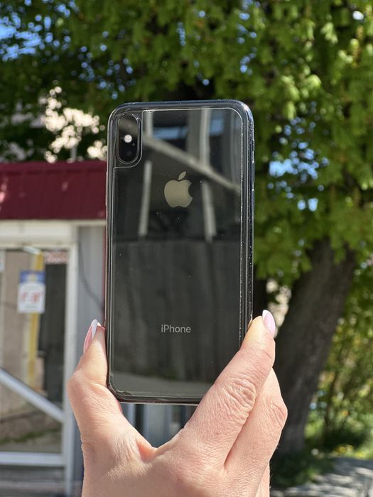 Продається iPhone X