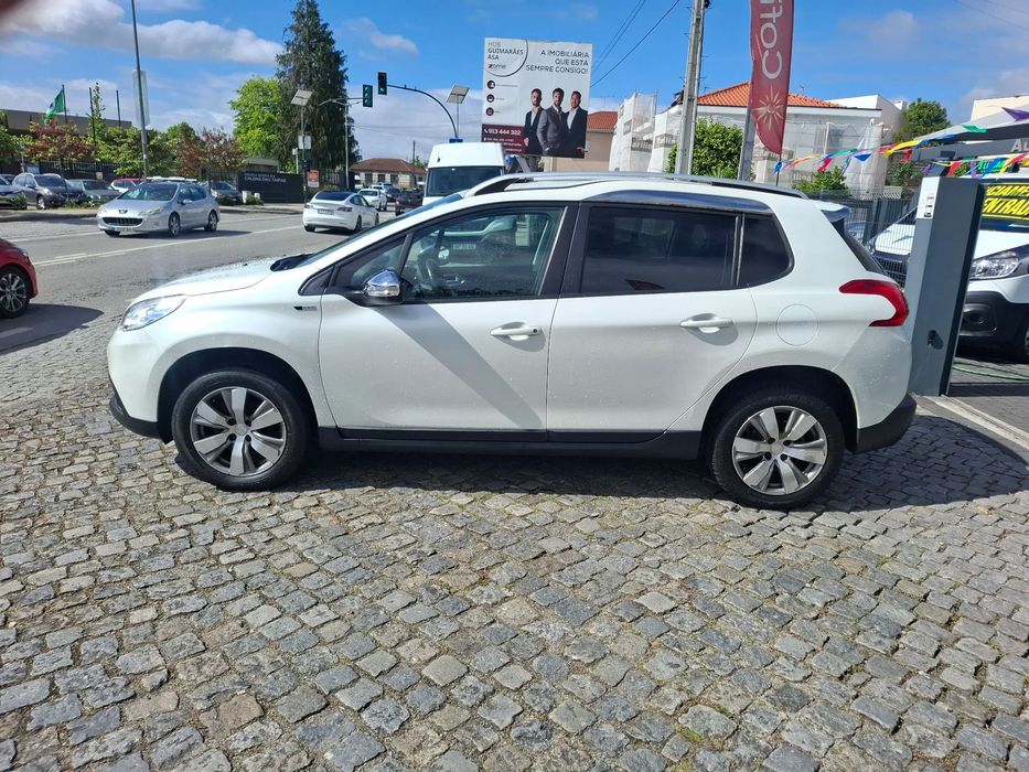 Peugeot 2008 1.2 PureTech Active