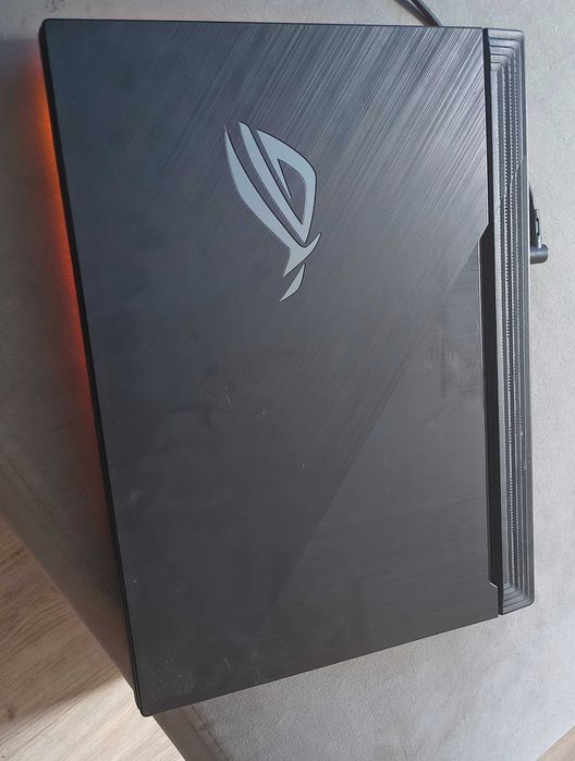 Laptop ASUS ROG Strix G15