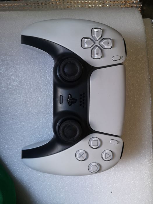 Prawie nowy Gamepad Pad Sony Playstation 5 DualSense Kontroler