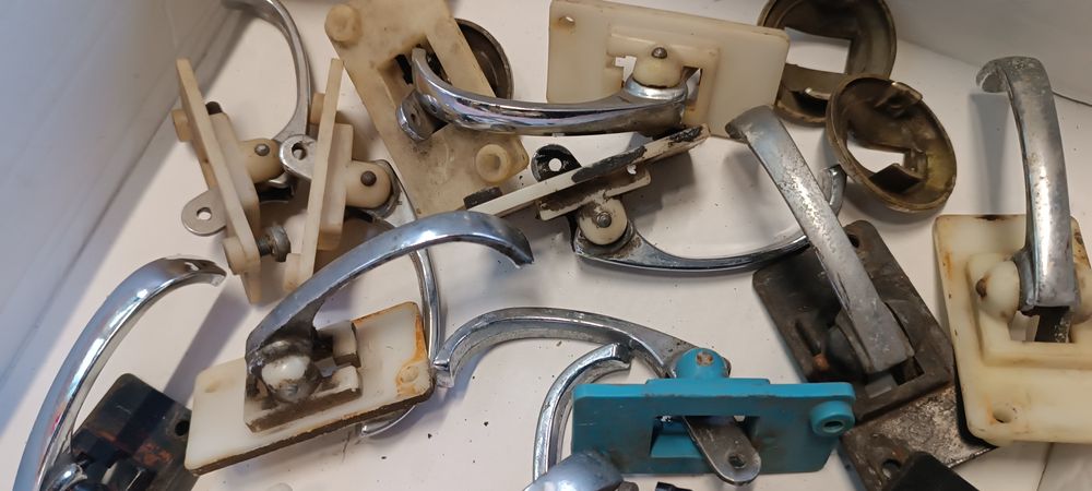 Fiat 126p 125p polonez klamki wewnętrzne chromowane używane stara prod