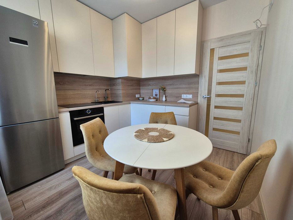 Продаж 2 кім. кв. вул. Малоголосківська ЖК Нова Оселя 59/36/9 170 000$