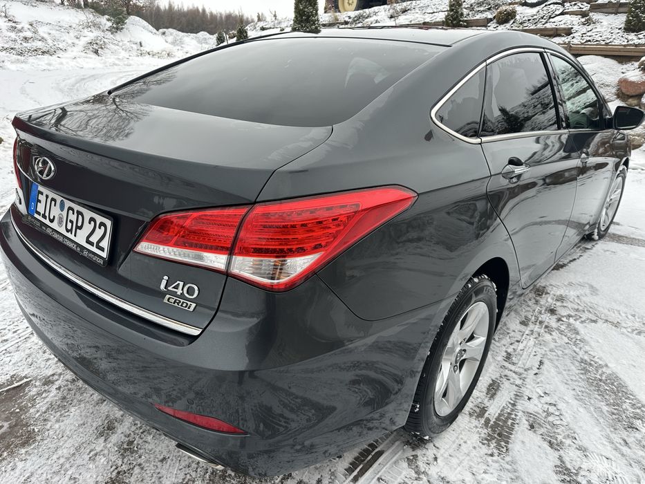 Hyundai i40  1.6 crdi. Super stan!!!