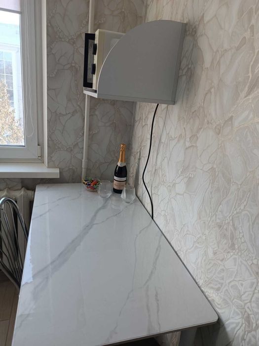 Здається квартира після ремонту центр