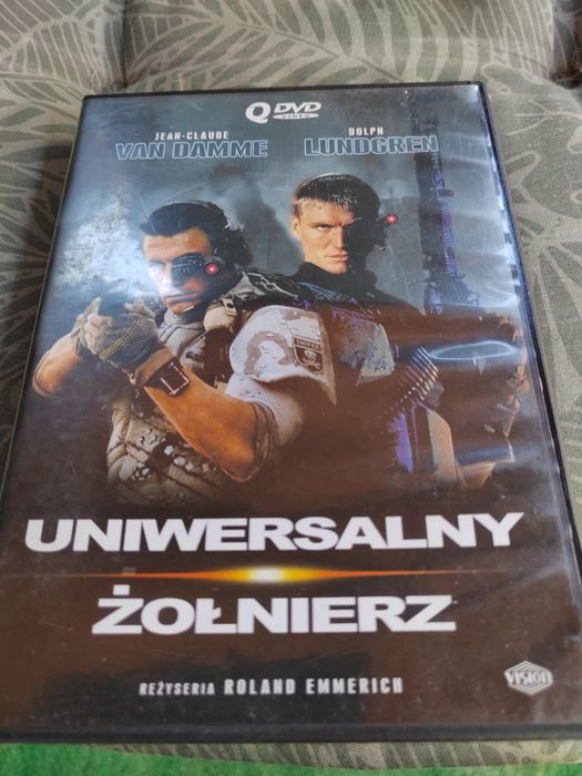 Film dvd uniwersalny żołnierz