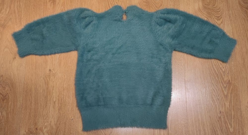 Dziewczęcy sweter z dwustronnymi cekinami