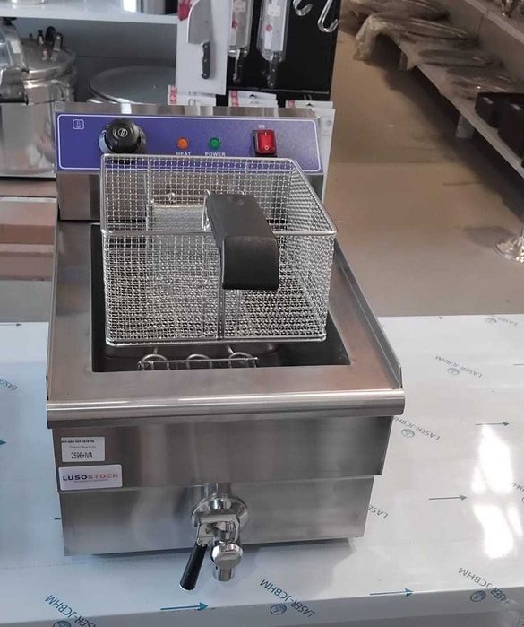 Fritadeira Elétrica Trifásica 16L - NOVA