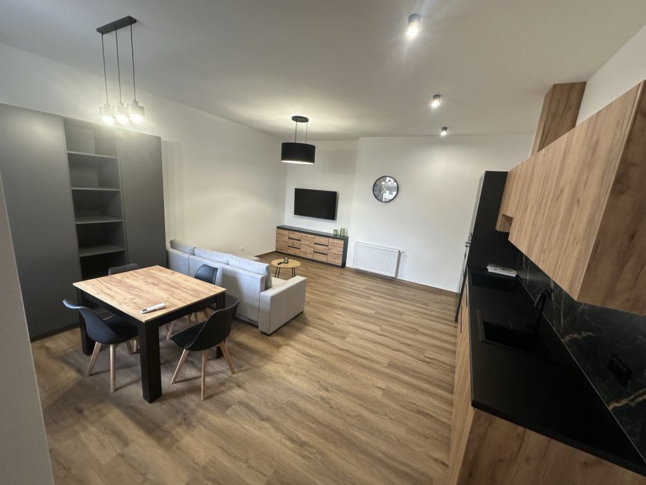 Nowy BEZCZYNSZOWY apartament w samym centrum 3 pokoje 62m2
