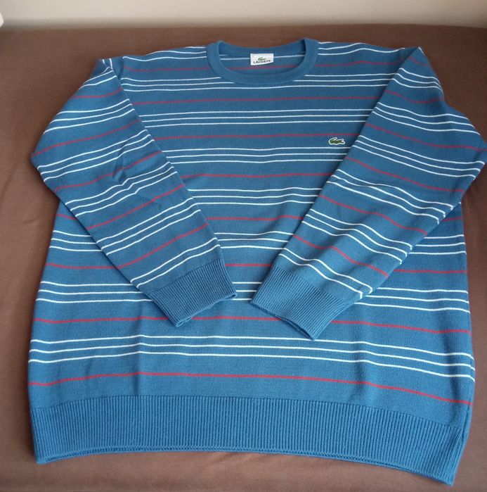 Sweterek marki Lacoste