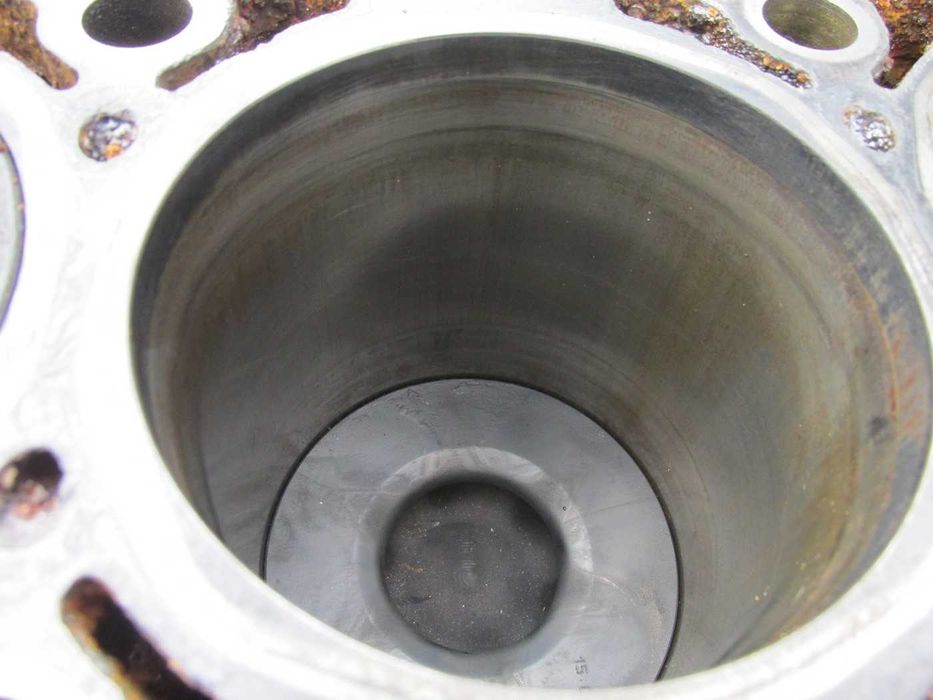 Blok silnik iveco daily 2.3 hpi