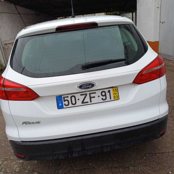 Vendo Ford Focus Titanium impecável 2015
