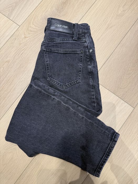Джинси mom .Calvin Klein .Оригинал cher17 miss diamond armani
