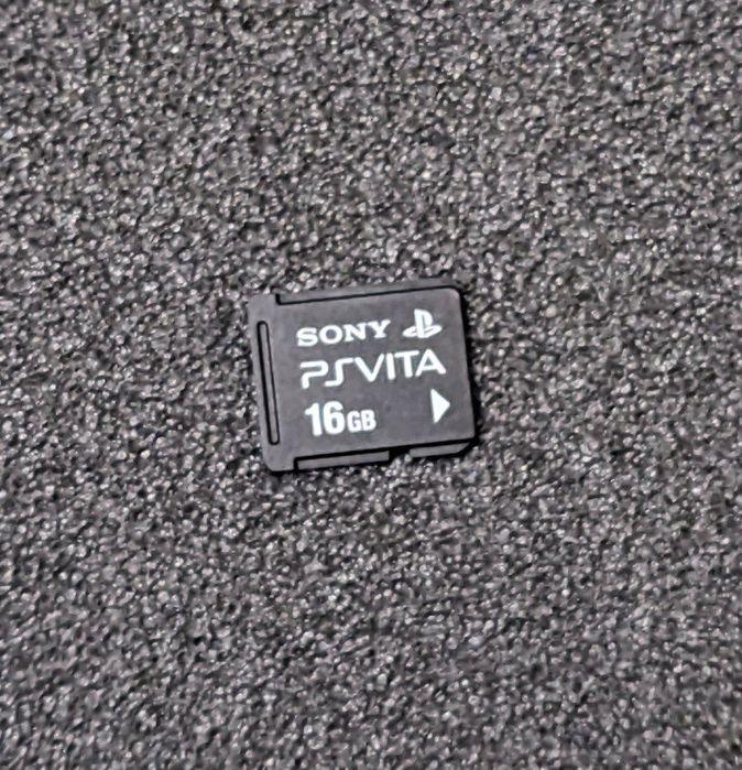 Читайте опис PS Vita 2000 16gb дефект
