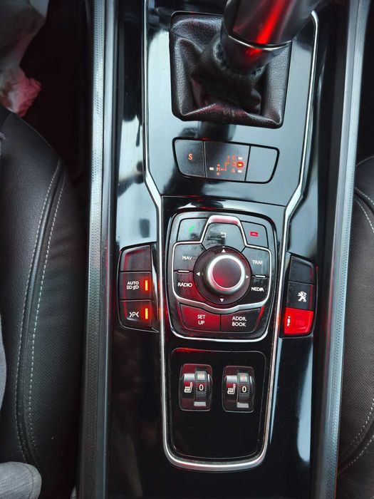 Peugeot 508 SW 1.6 e-HDi Automática 120cv | Teto Panorâmico | Full Extras