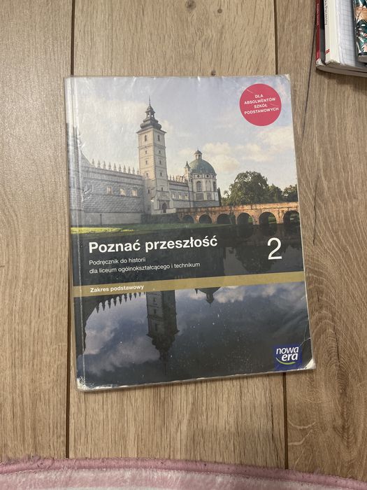 Podrecznik do historii poznać przeszłość 2 z okładką
