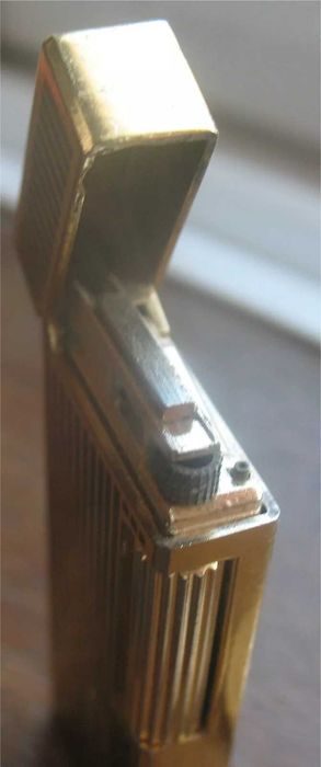 Isqueiro Pierre Cardin