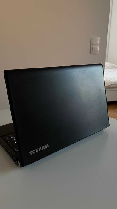 Laptop Toshiba W50  i7 24GB RAM DDR3 256GB SSD 15.6 4810MQ CPU 2.80GHZ