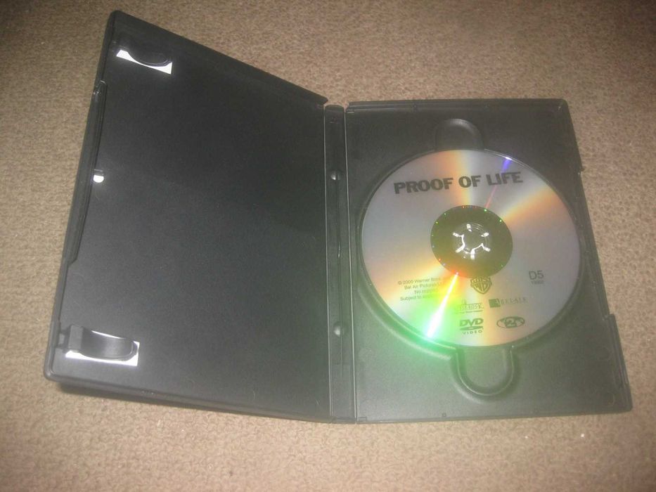 DVD "Prova de Vida" com Russell Crowe