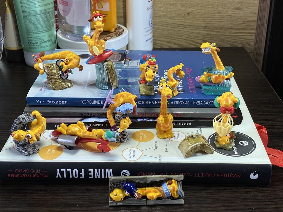 Киндер жирафы коллекция игрушки