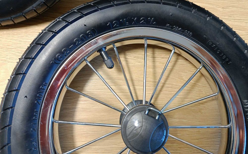 Koło do wózka dziecięcego 12 cali felga metalowa