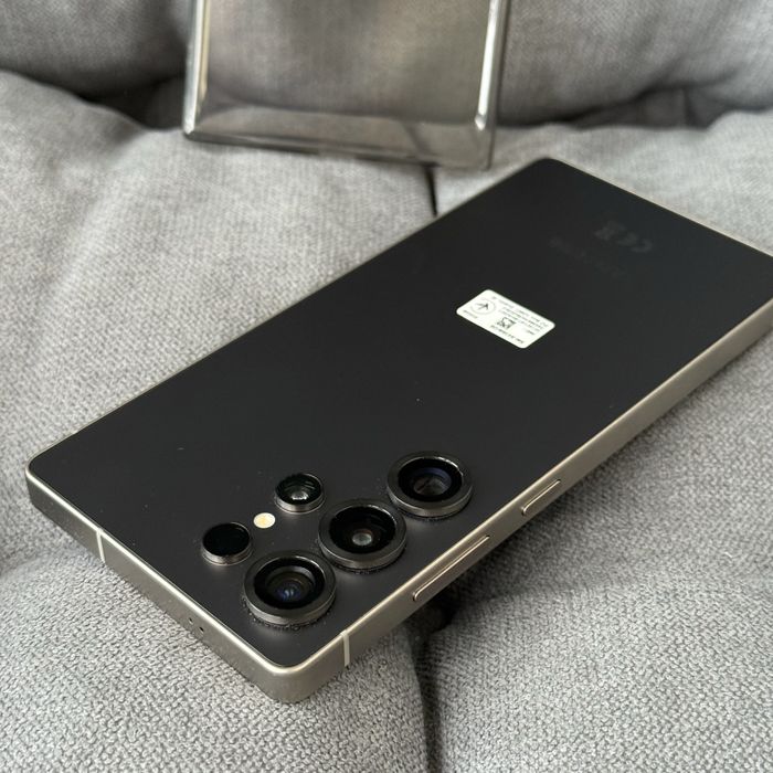 Samsumg S25 Ultra 12/512 Официал