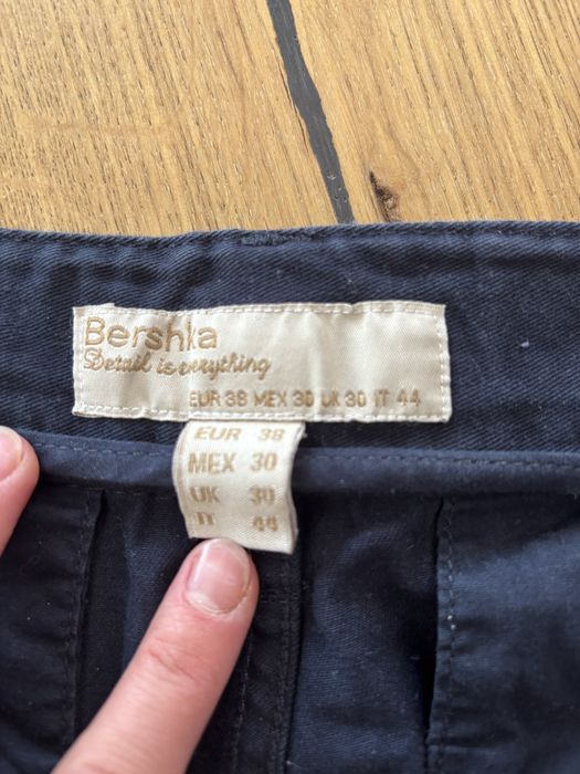 Брюки bershka темно сині