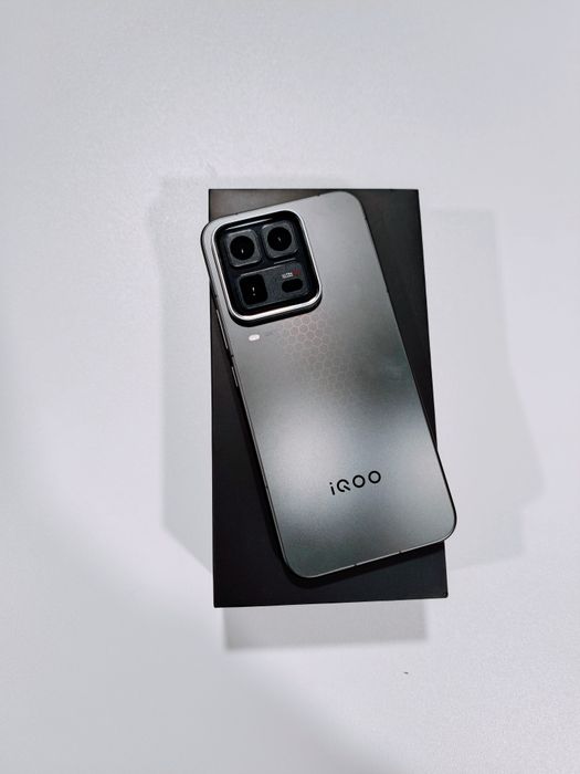 Vivo iqoo 15 ultra 512GB