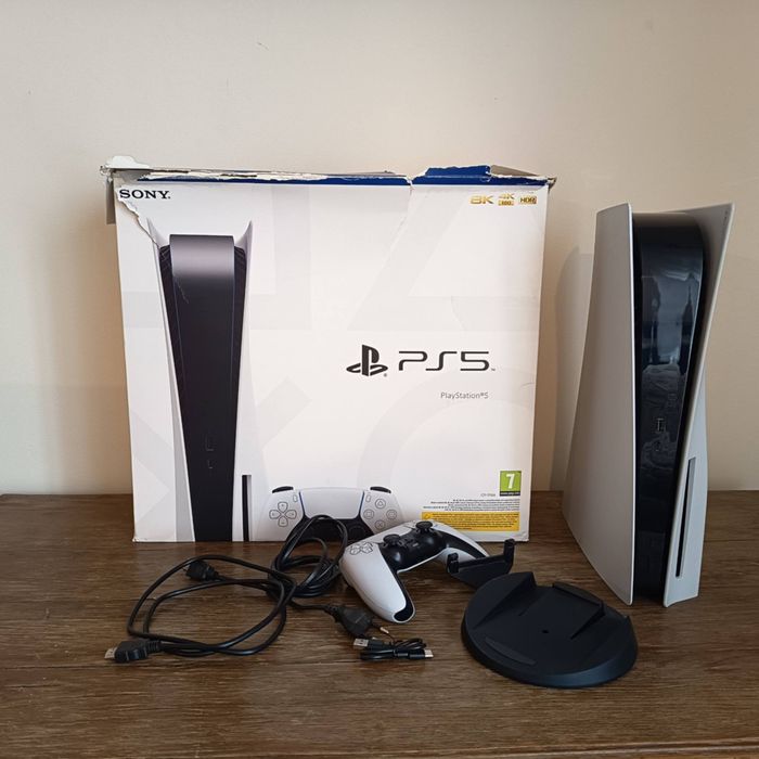 PlayStation 5 CFI-1116A Disc Version