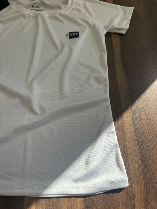 жіноча спортивна футболка Rikky Hype М