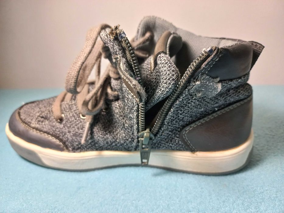 Trampki za kostkę r.29;  18,5 cm