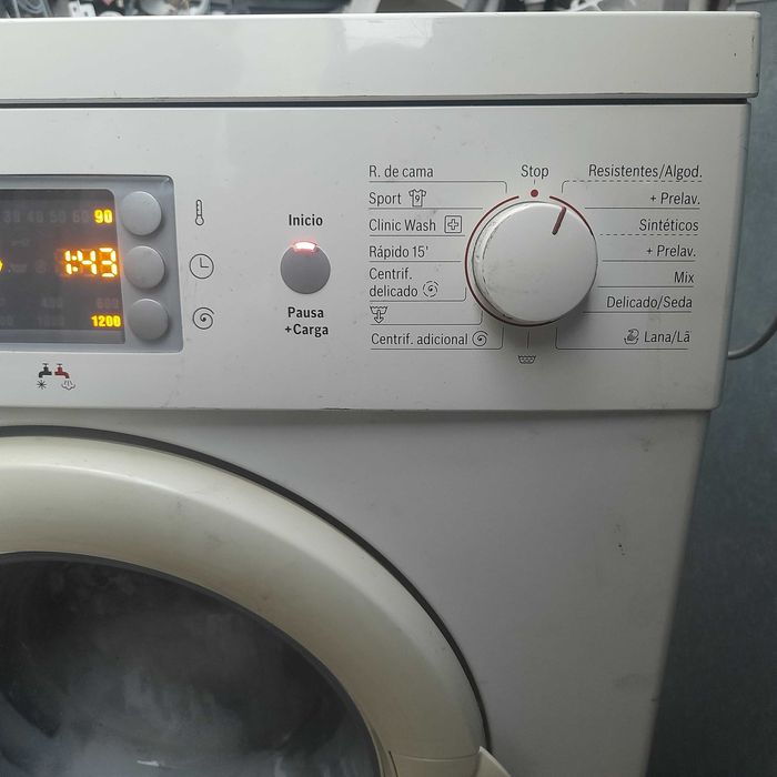 maquina de lavar roupa  Bosch 7 quilos 1200 rpm