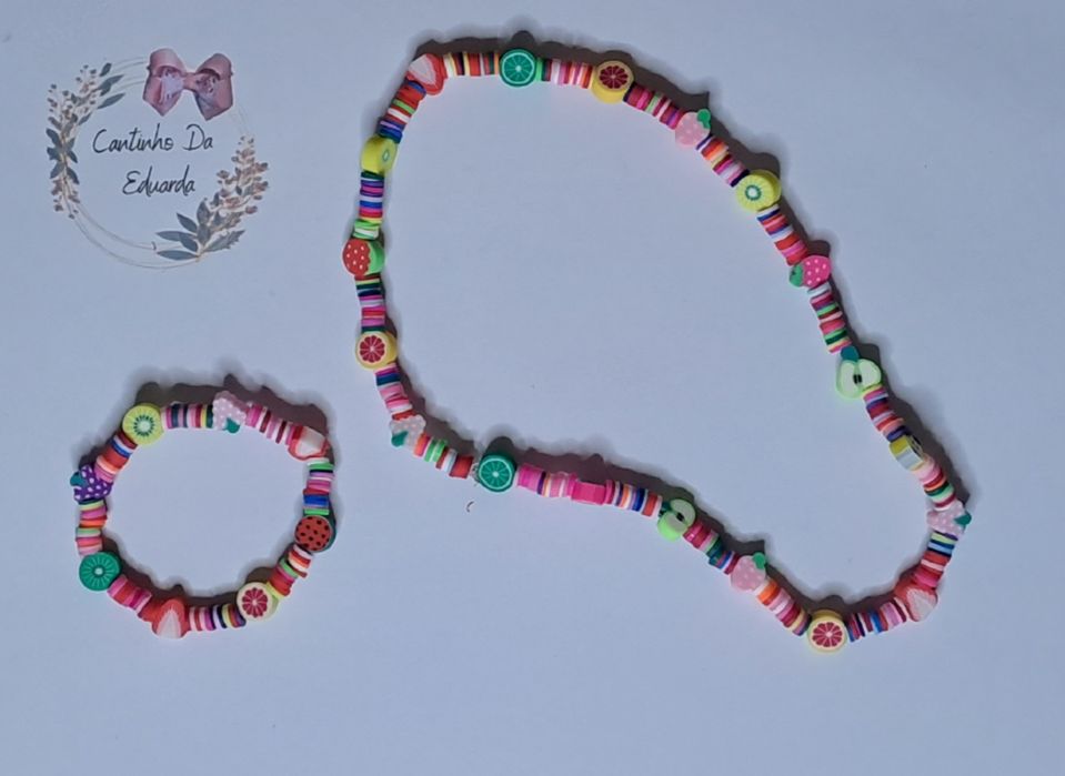 Conjunto colar + pulseira criança