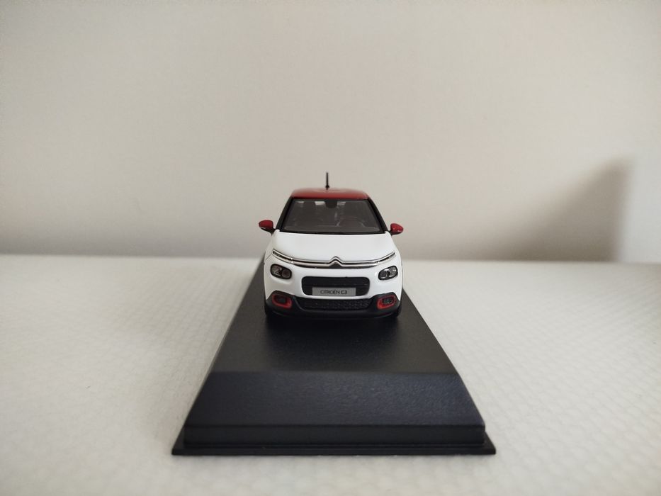 Miniatura Citroen C3 Nova 1/43