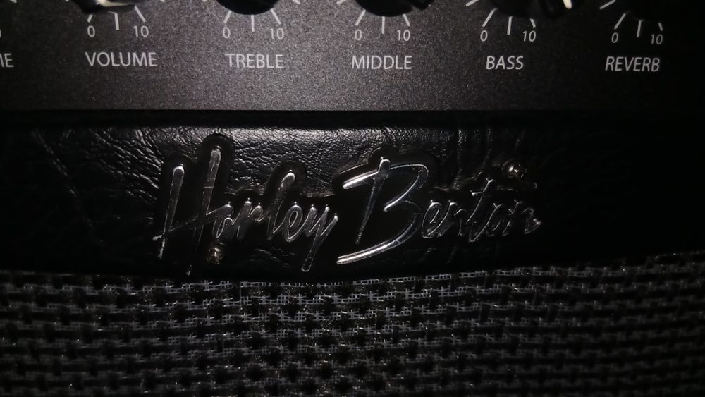 wzmaciacz do gitary elektrycznej Harley Benton HB-20R amplifier grill pudło