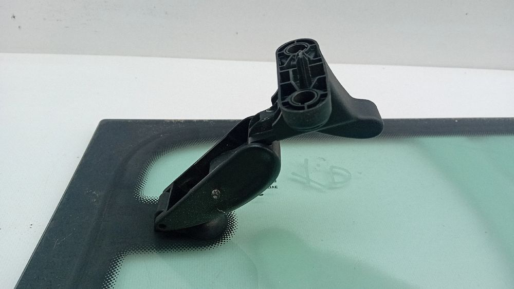 Vidro porta trás direito RENAULT Twingo III (BCM_)