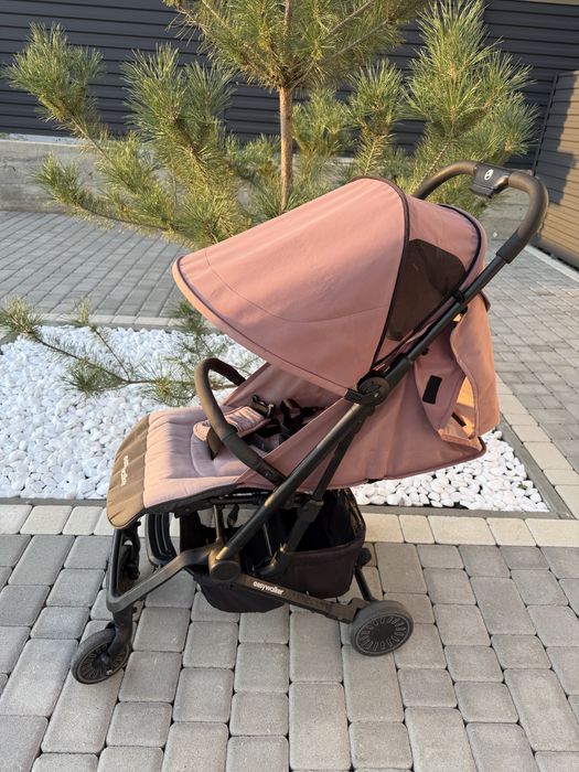 Візочок від  Easywalker